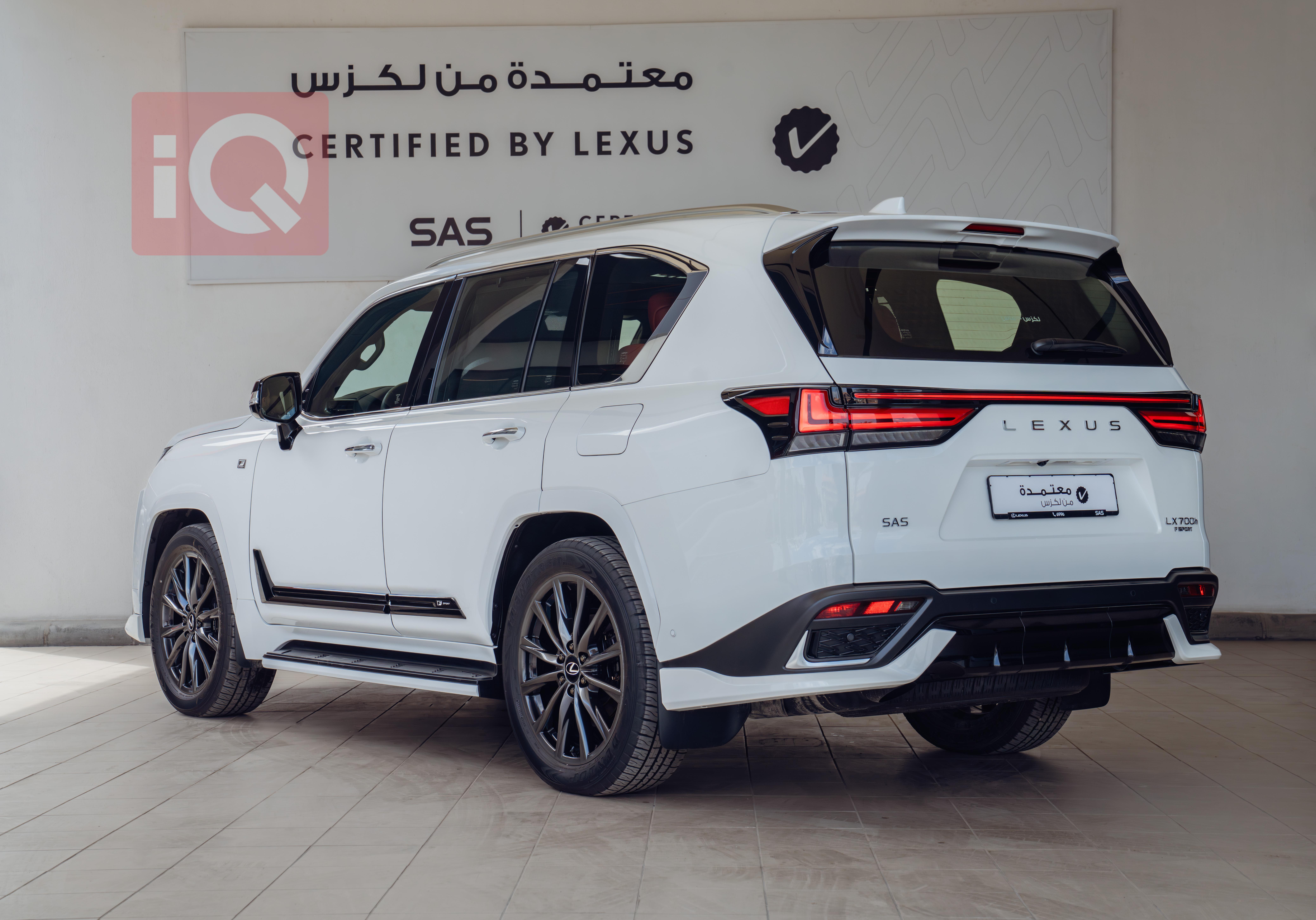 Lexus LX